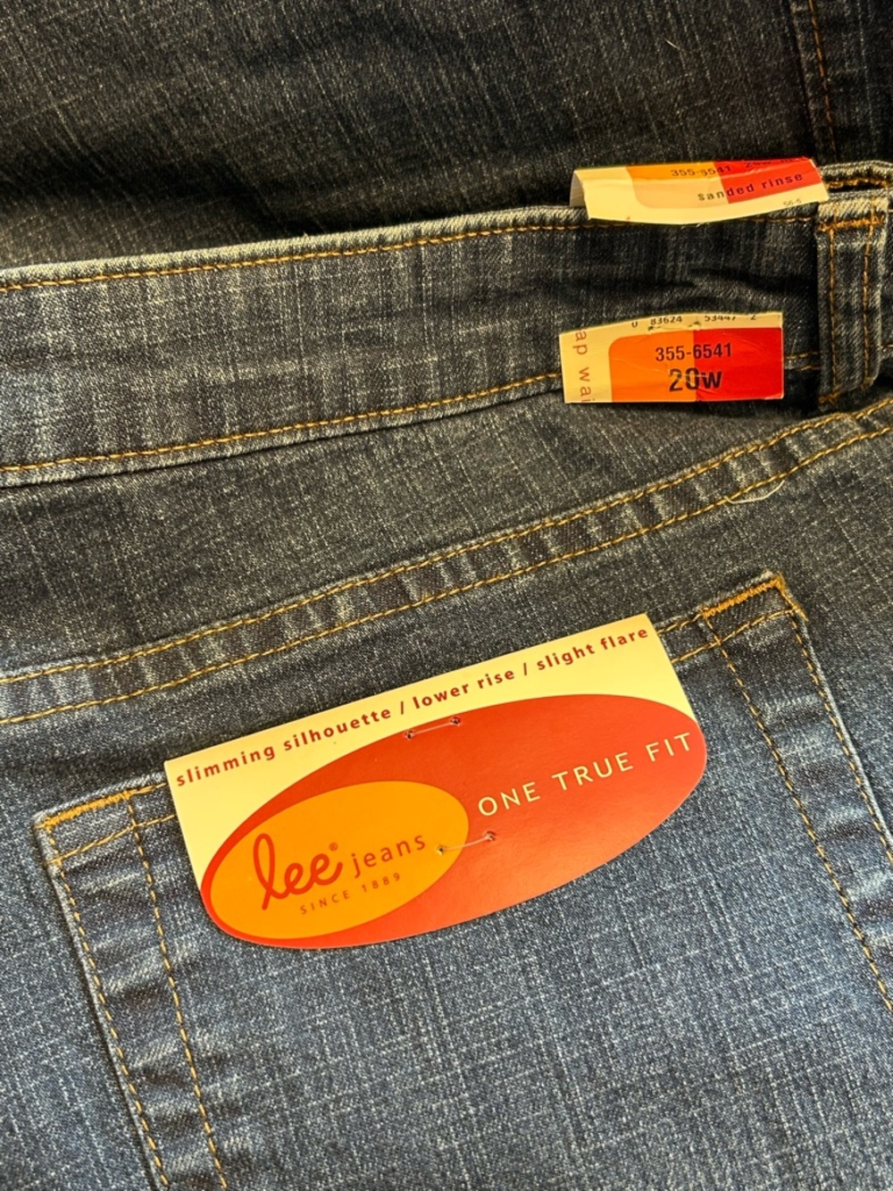 LEE Lower Rise Slight flare stretch Womens Size 20W NWT slimming blue jeans - Picture 4 of 6